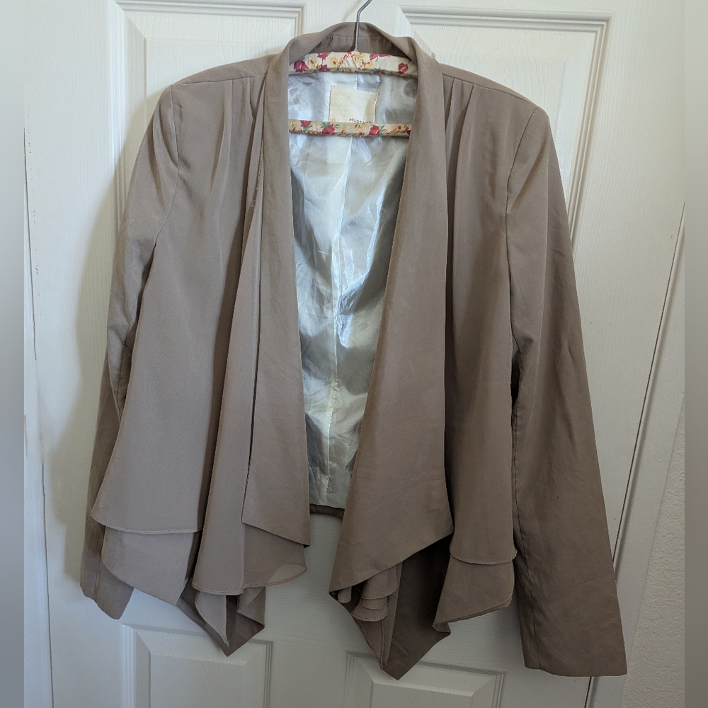 Elegant Tan Women's Jacket